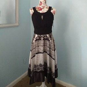 NWT Signature by Sangria